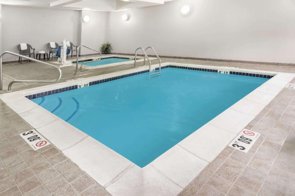 Best Western Plus St. Louis West - Chesterfield